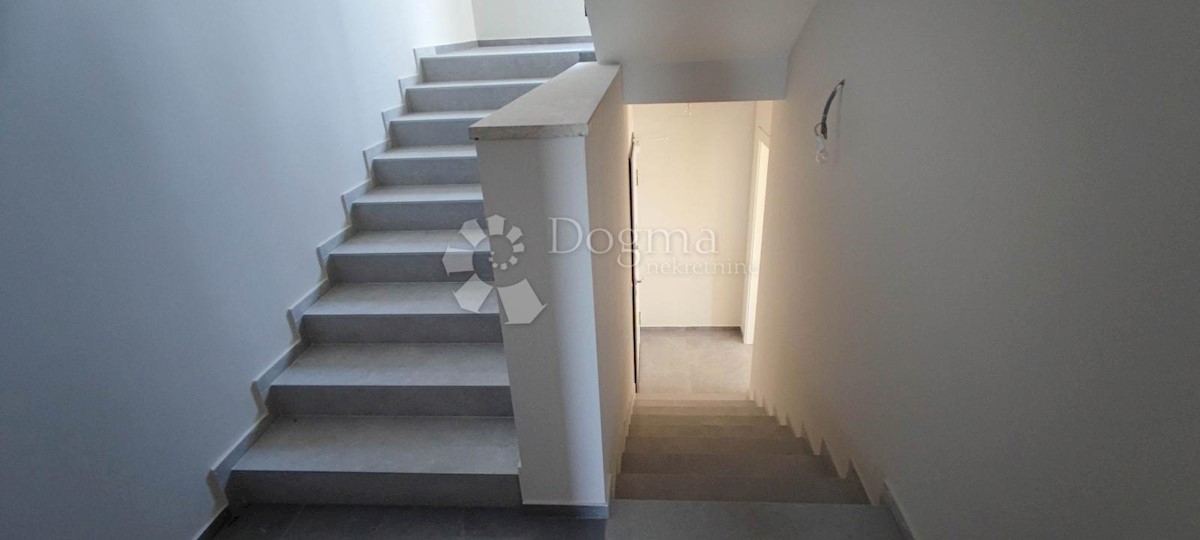 Allogio Petrčane, Zadar - Okolica, 100,38m2