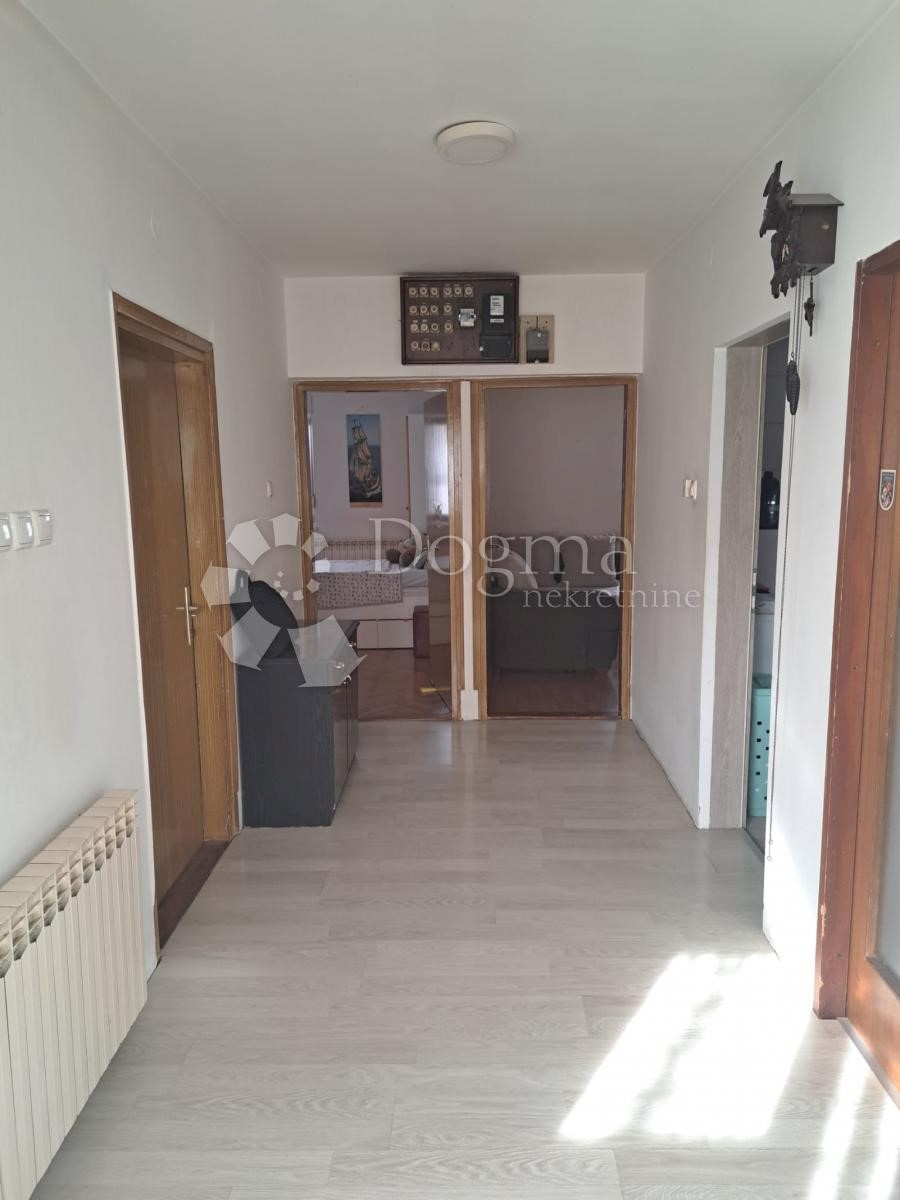 Casa Centar, Velika Gorica, 80m2