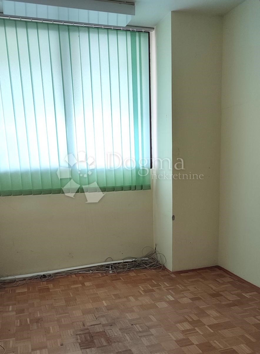 Locale commerciale Podmurvice, Rijeka, 342,04m2