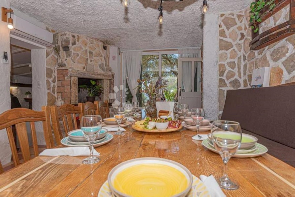 Casa Podstrana, 220m2