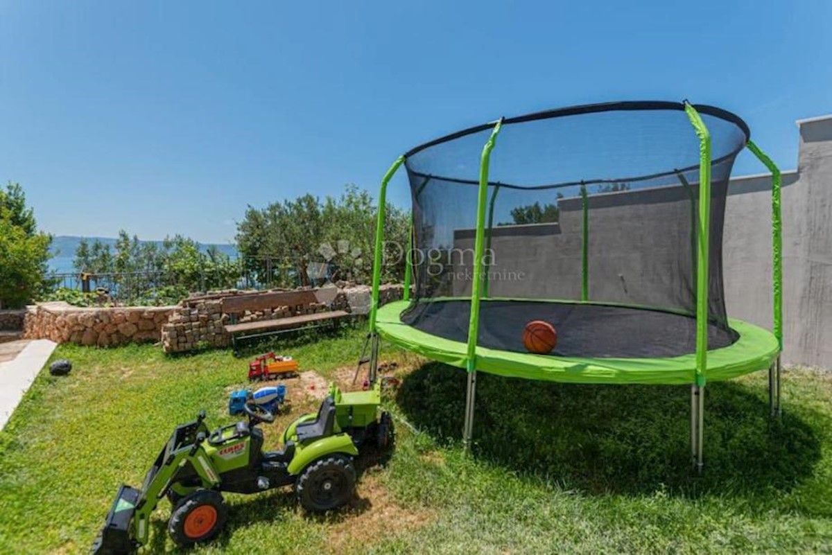 Casa Podstrana, 220m2