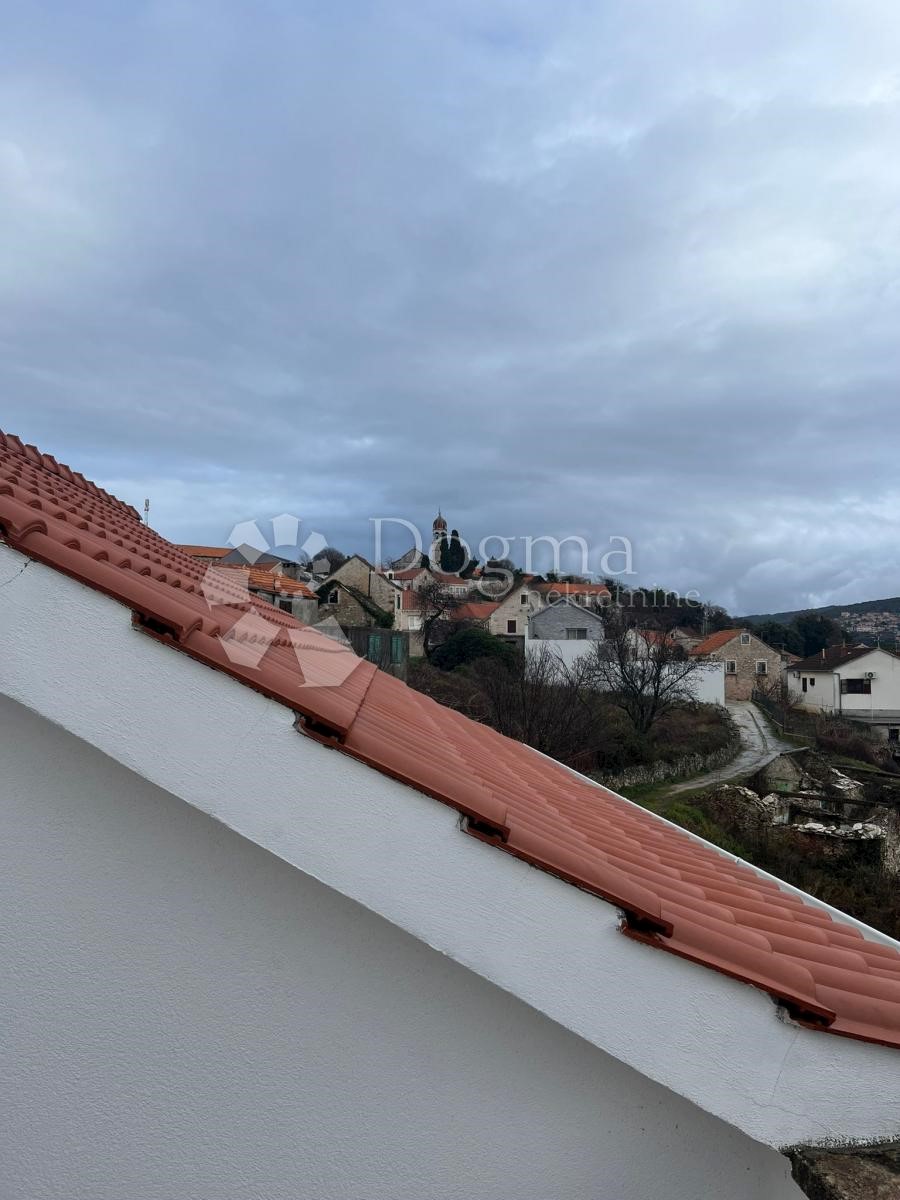 Casa Donji Humac, Nerežišća, 200m2