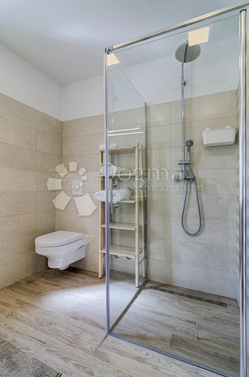Casa Valbandon, Fažana, 226m2