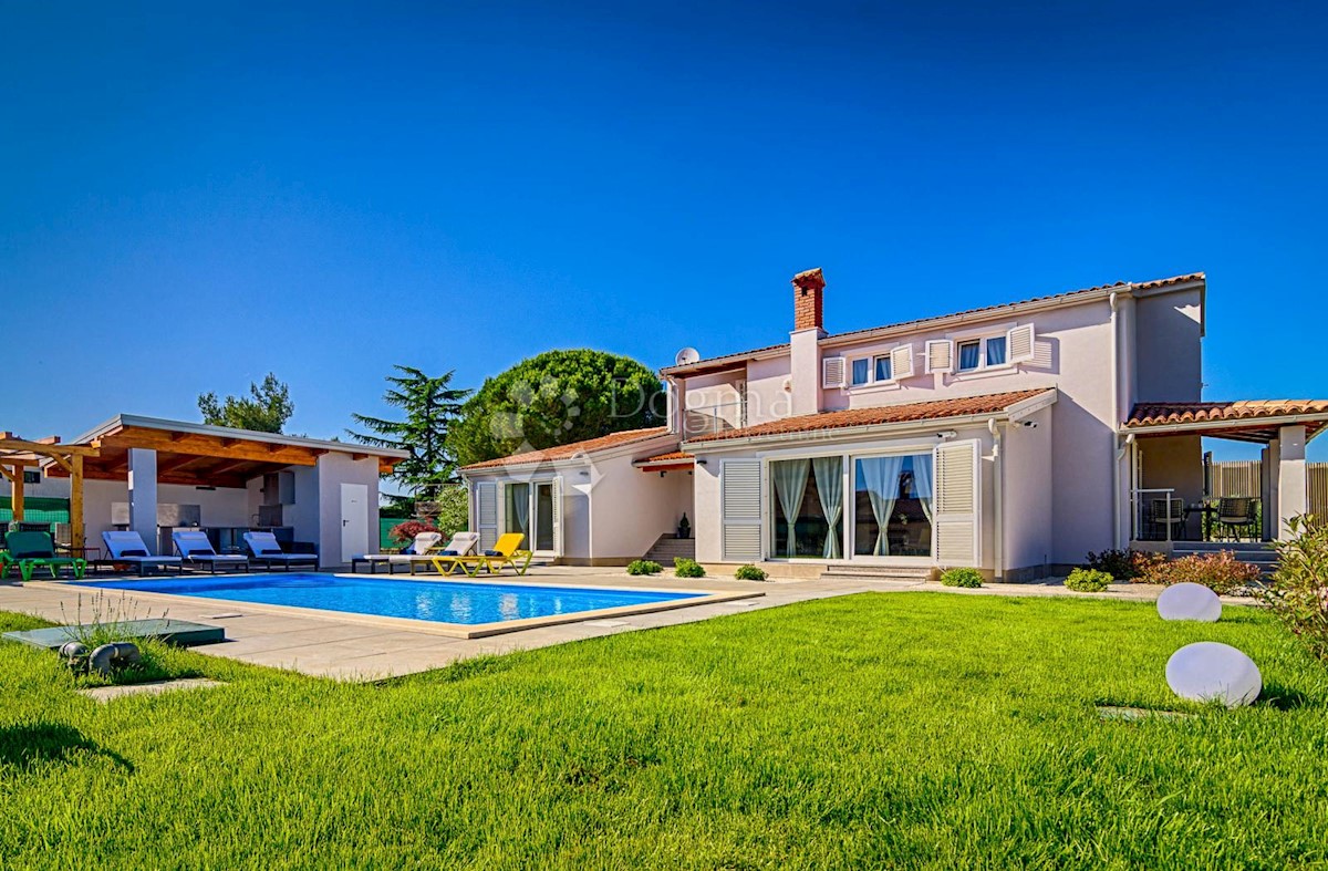 Casa Valbandon, Fažana, 226m2
