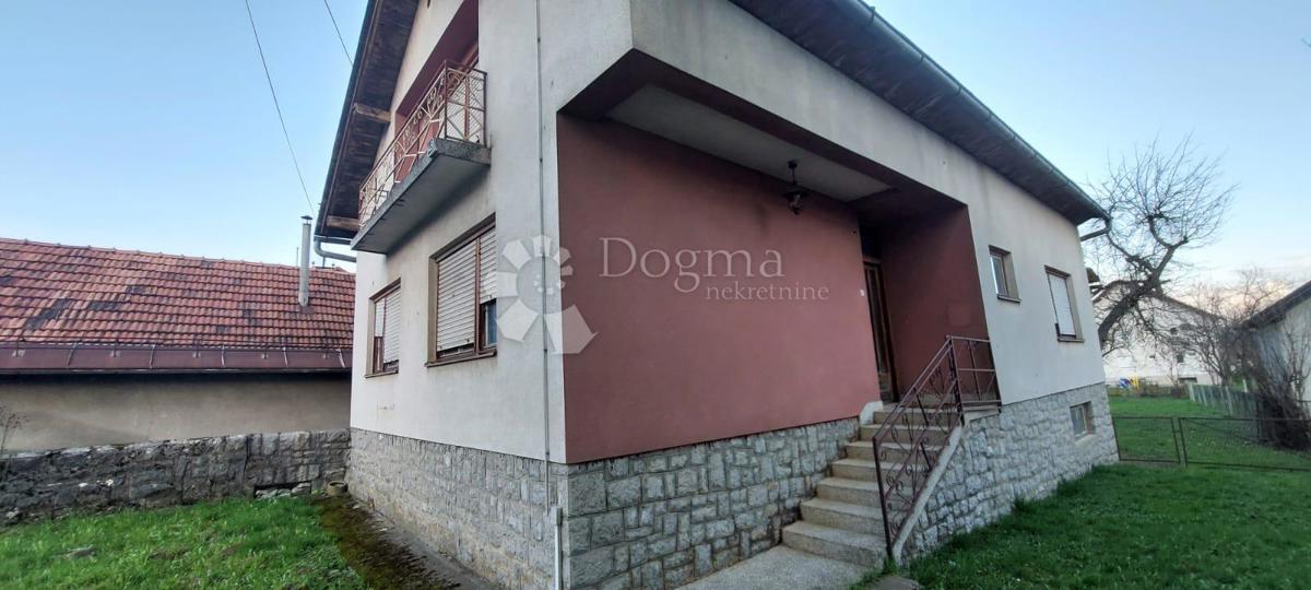 Casa Centar, Gospić, 160m2