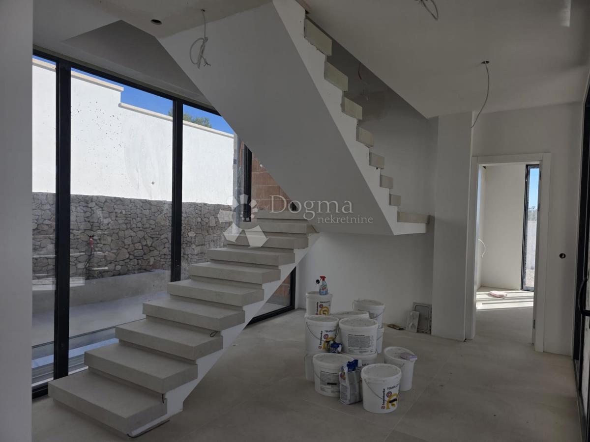 Casa Vodice, 374,95m2