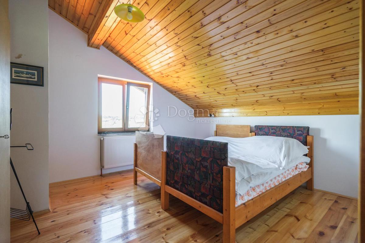 Casa Sveta Jana, Jastrebarsko - Okolica, 203m2