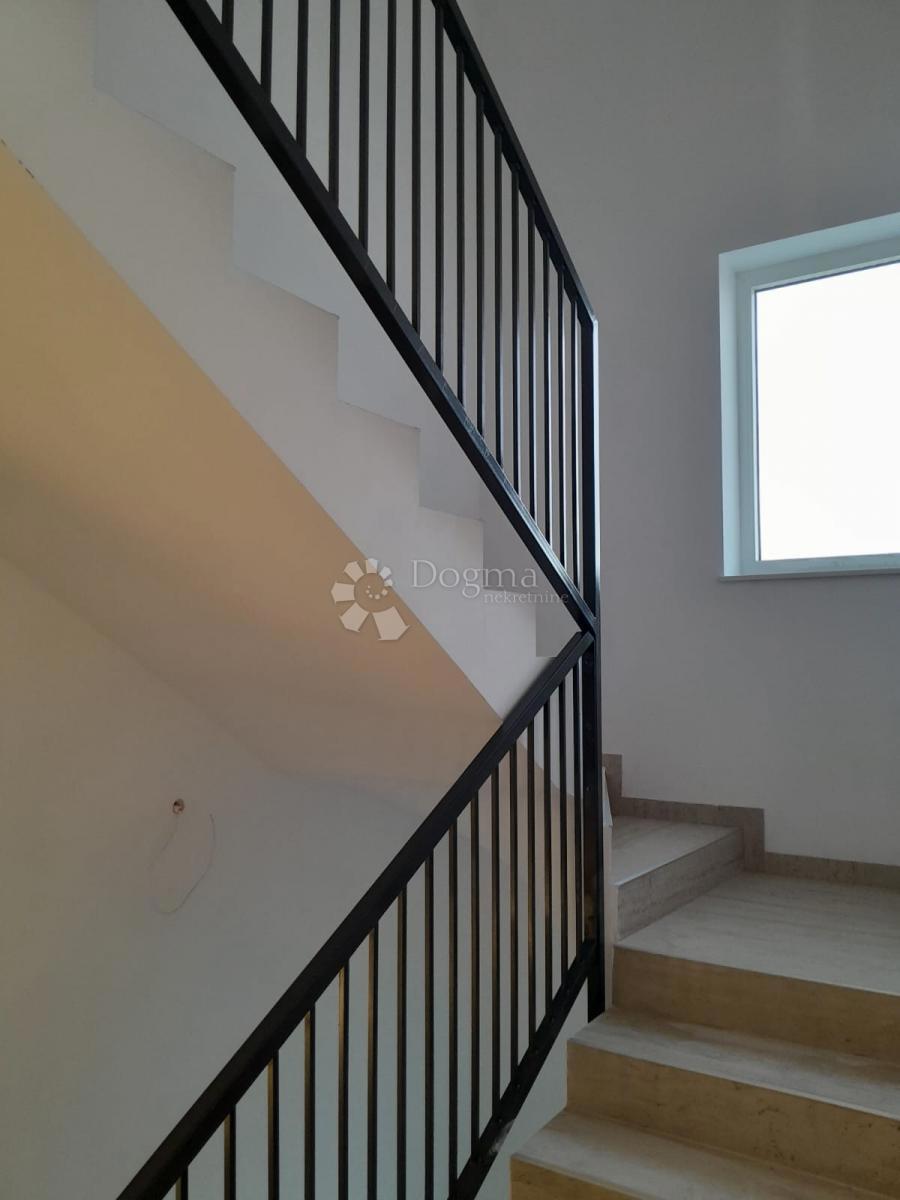 Allogio Mandre, Kolan, 61,12m2