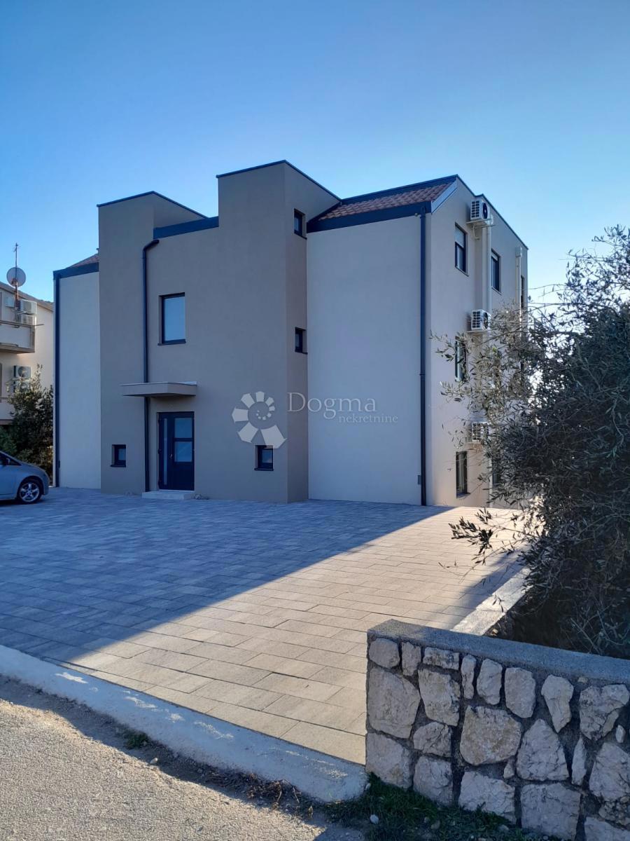 Allogio Mandre, Kolan, 61,12m2