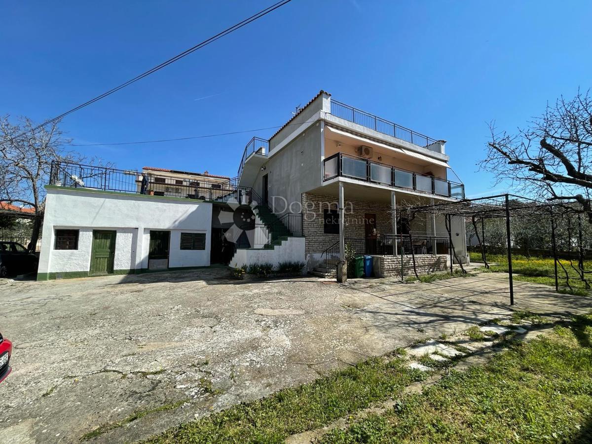 Casa Brodarica, Šibenik - Okolica, 228m2