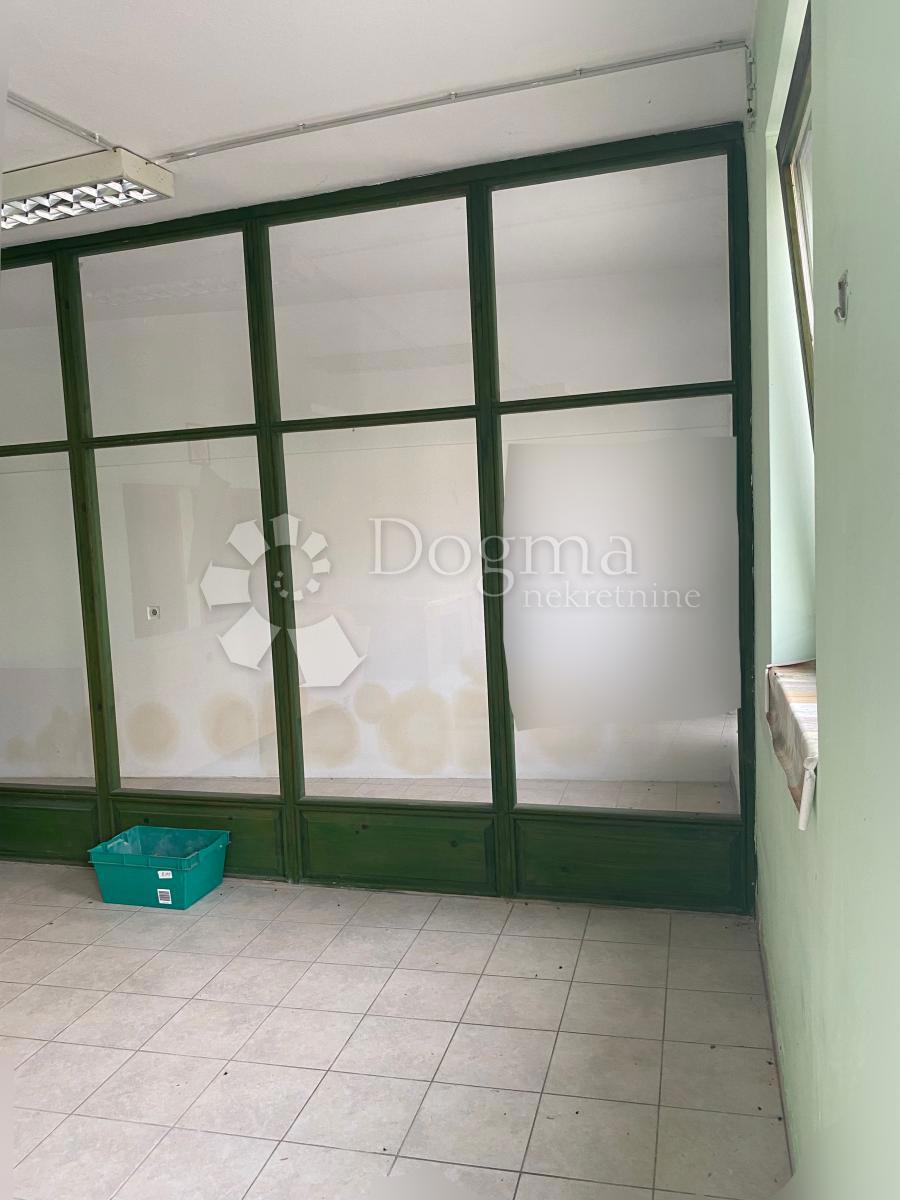 Locale commerciale Trnovec, Trnovec Bartolovečki, 170m2