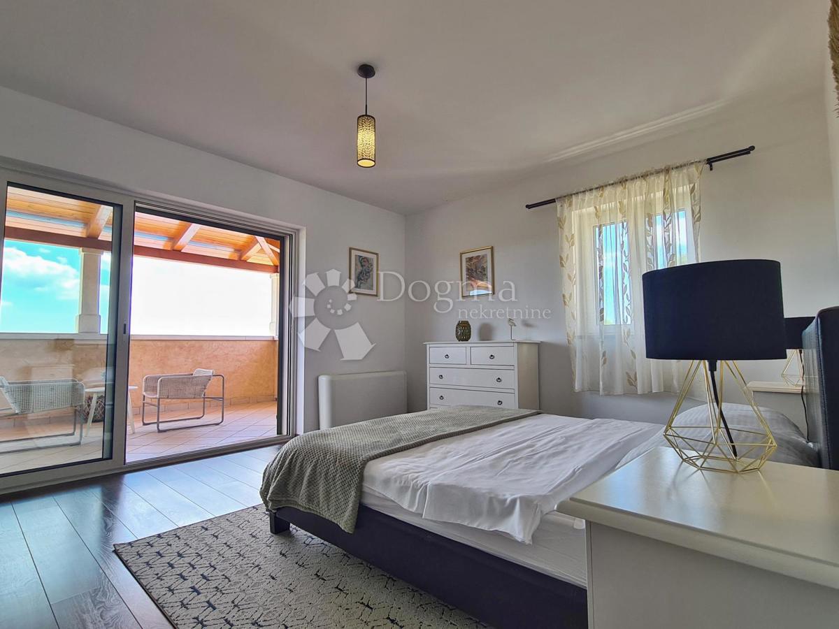 INCANTEVOLE VILLA ISTRIANA IMMERSA NELLA NATURA