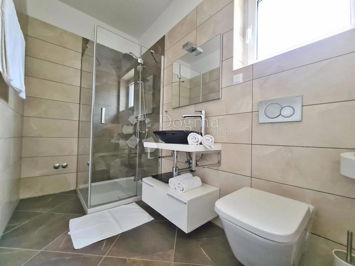 INCANTEVOLE VILLA ISTRIANA IMMERSA NELLA NATURA