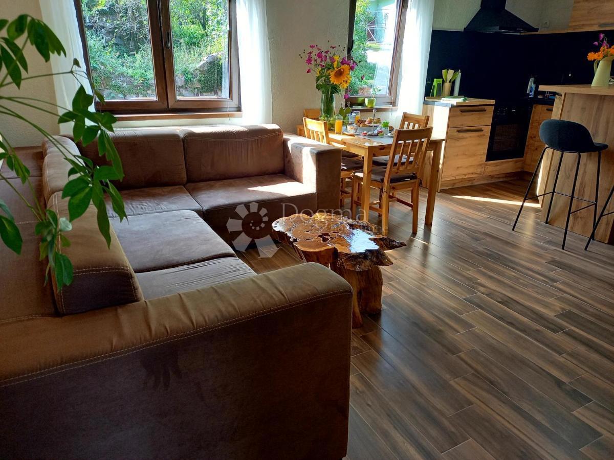 Casa Benkovac Fužinski, Fužine, 230m2