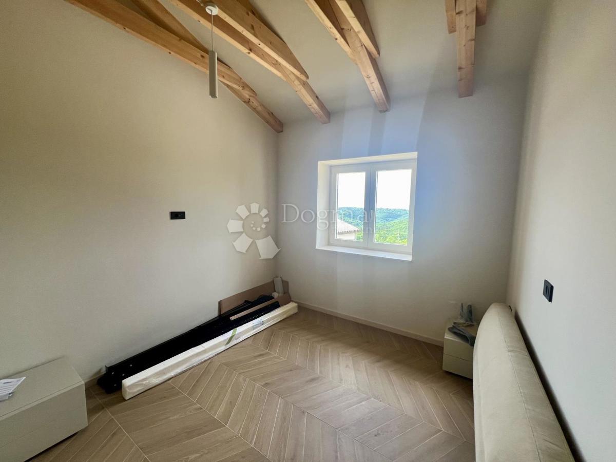 Casa Momjan, Buje, 200m2