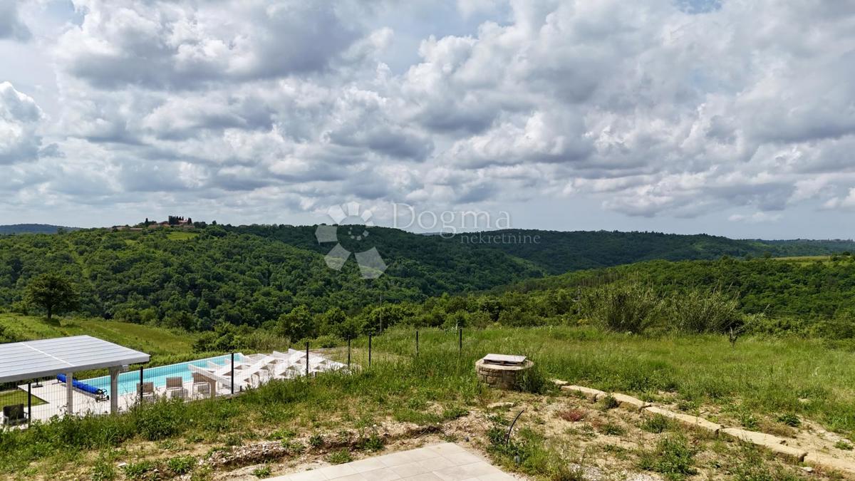 Casa Momjan, Buje, 200m2