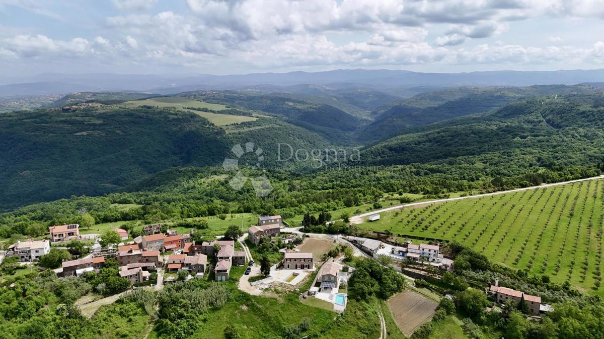 Casa Momjan, Buje, 200m2