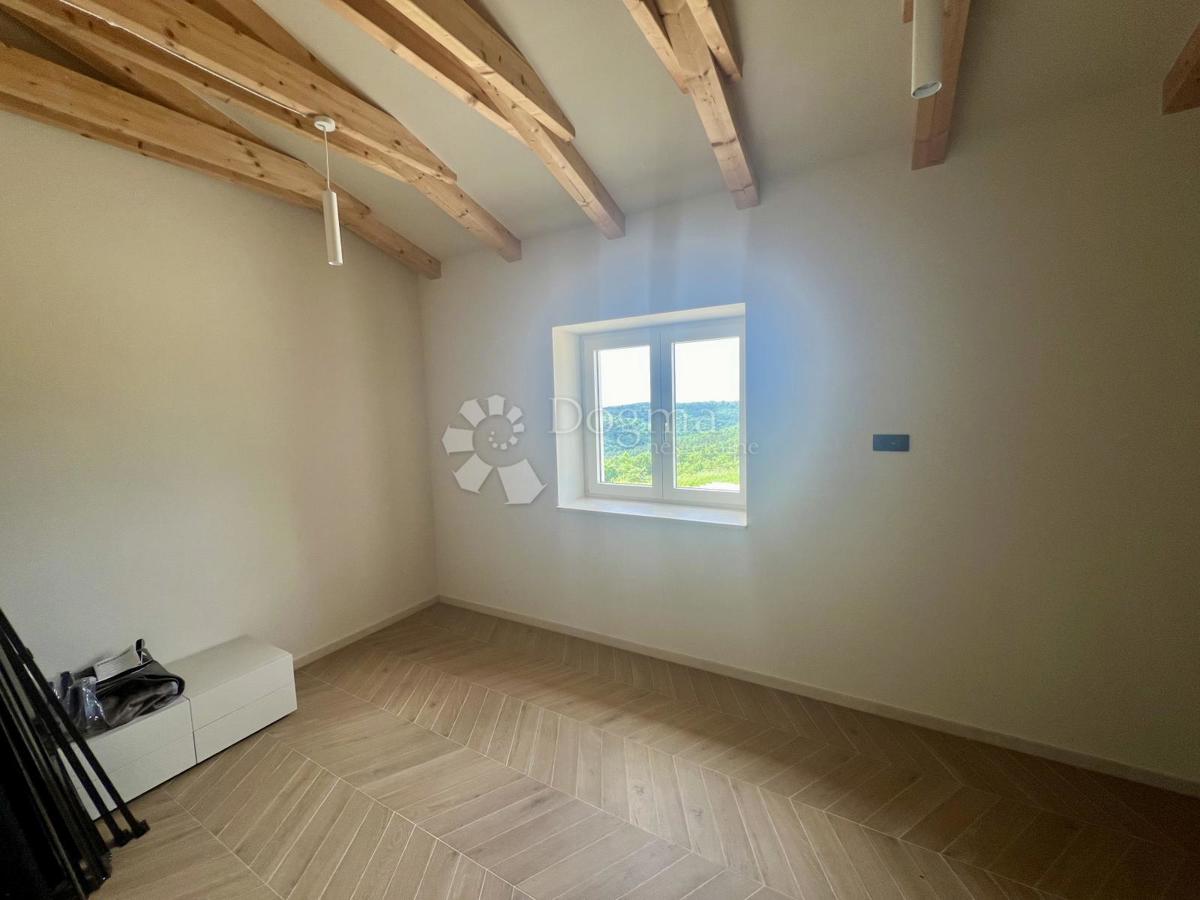 Casa Momjan, Buje, 200m2