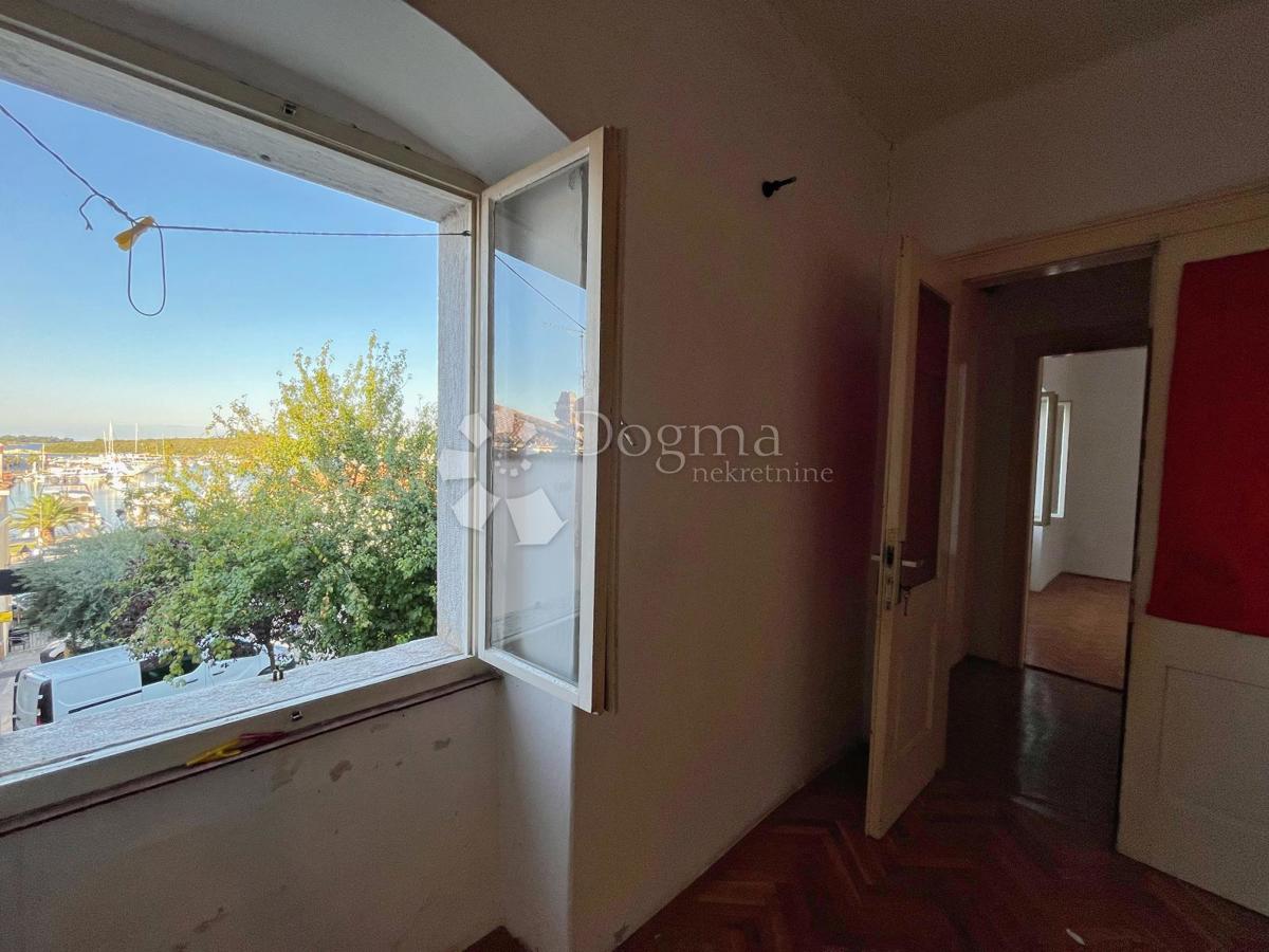 RIDOTTO, CASA 2A FILA MARE NEL CENTRO DELLA CITTÀ