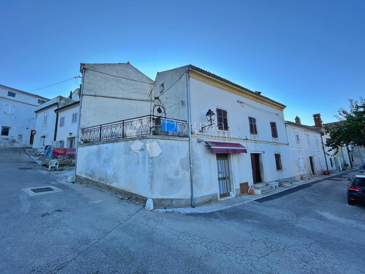 RIDOTTO, CASA 2A FILA MARE NEL CENTRO DELLA CITTÀ