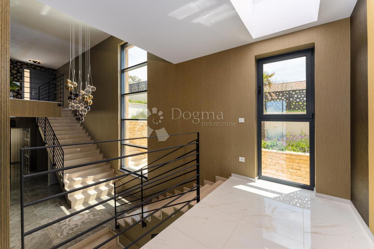 Casa Rtina, Ražanac, 357m2