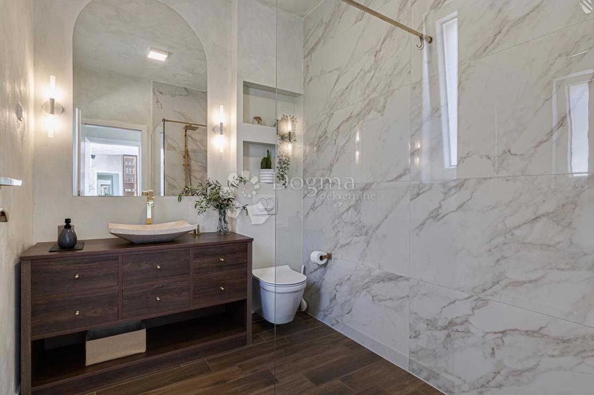 Casa Radošinovci, Benkovac, 143m2