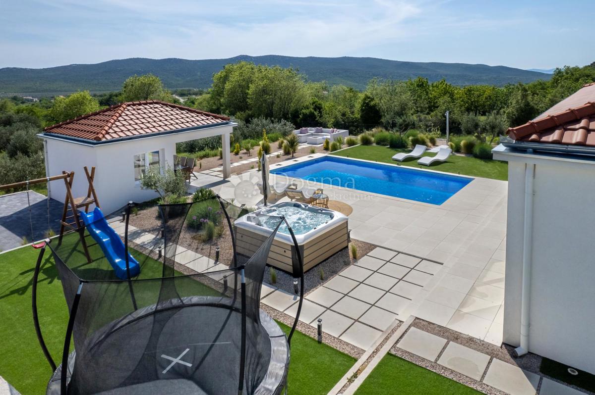 Casa Radošinovci, Benkovac, 143m2