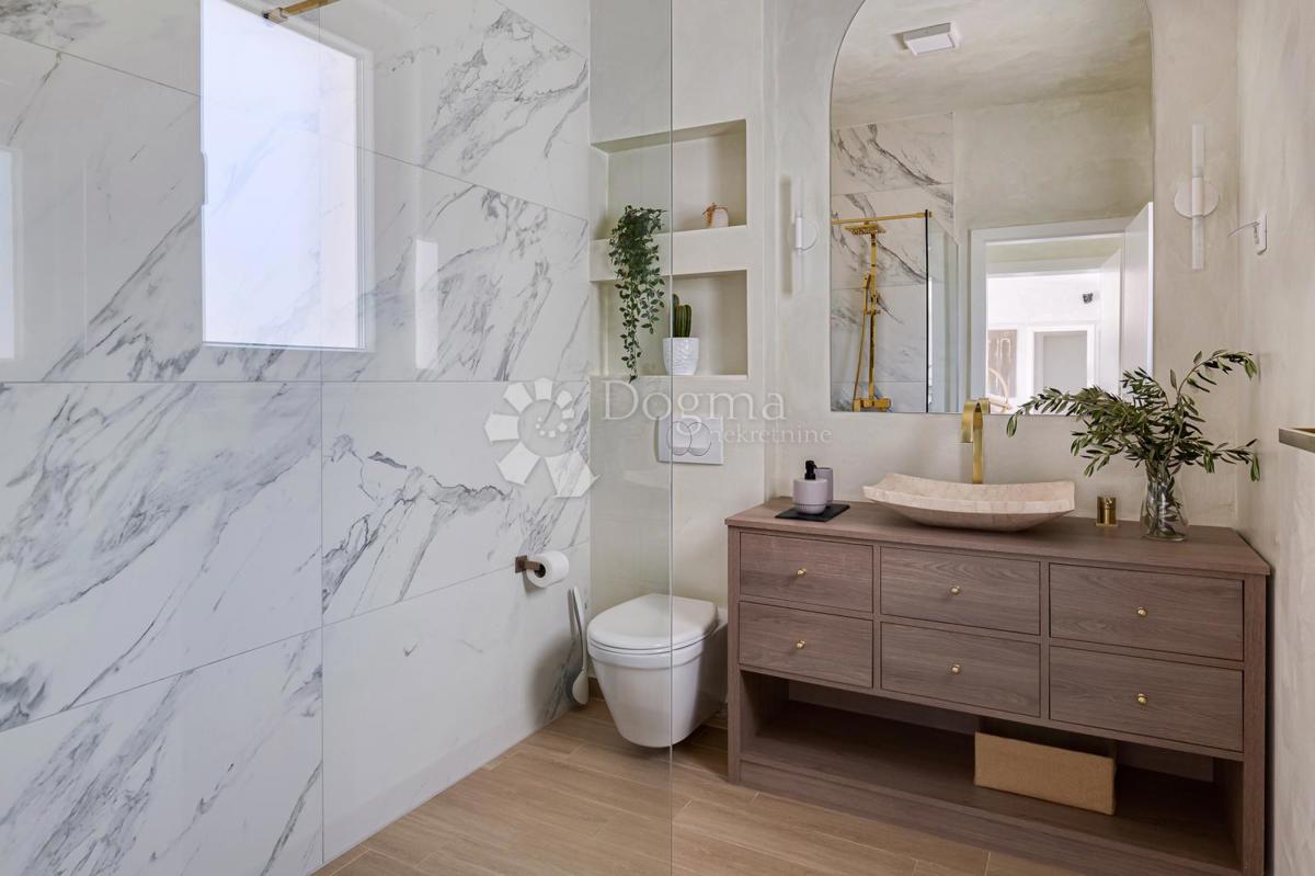 Casa Radošinovci, Benkovac, 143m2