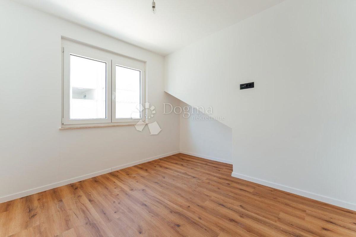 Allogio Petrčane, Zadar - Okolica, 155,56m2