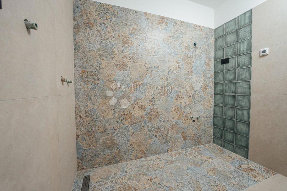 Allogio Petrčane, Zadar - Okolica, 155,56m2