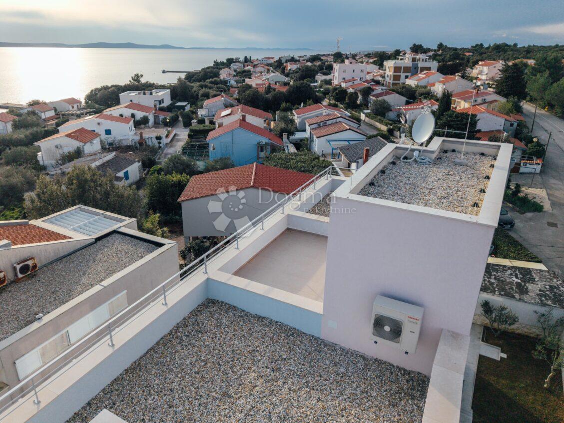 Allogio Petrčane, Zadar - Okolica, 155,56m2