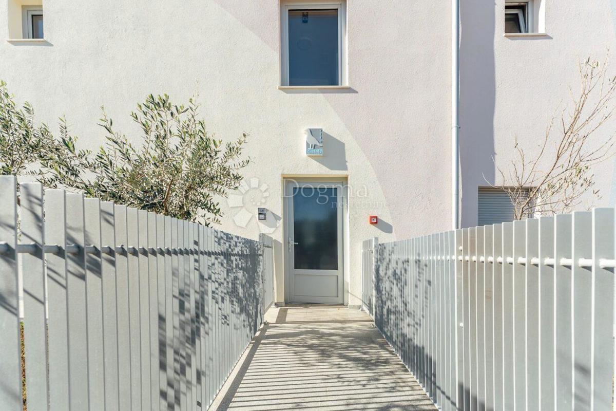 Allogio Petrčane, Zadar - Okolica, 155,56m2