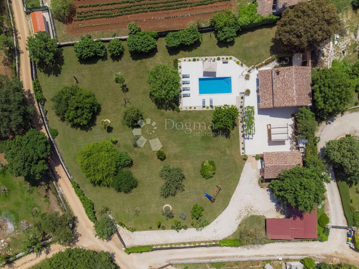 SPECIALE SPAZIOSA OASI DI PURO PIACERE A 900 M DALLA SPIAGGIA