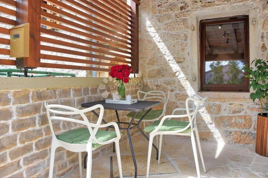 Casa Poreč, 81m2