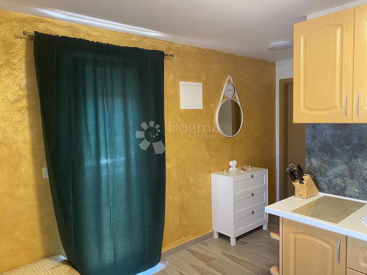 Casa Vinišće, Marina, 110m2