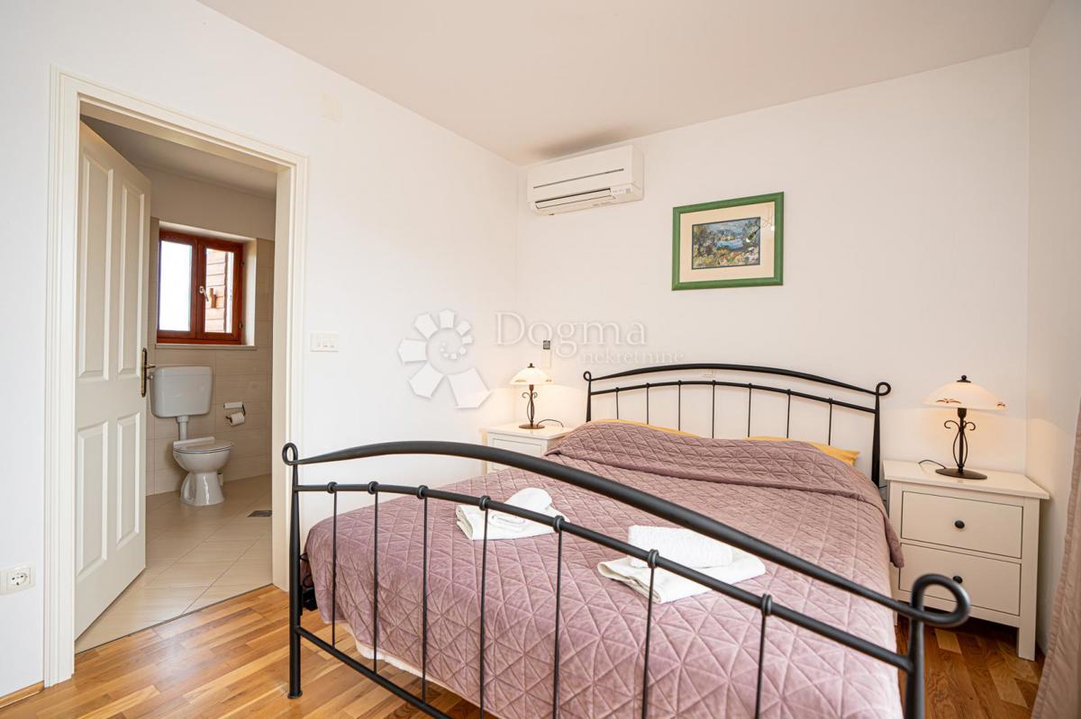 Casa Vrh, Krk, 200m2