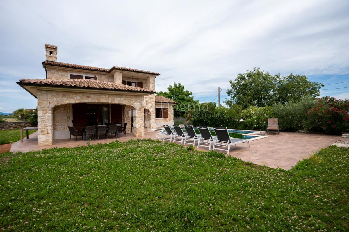 Casa Vrh, Krk, 200m2