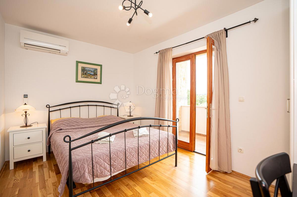 Casa Vrh, Krk, 200m2