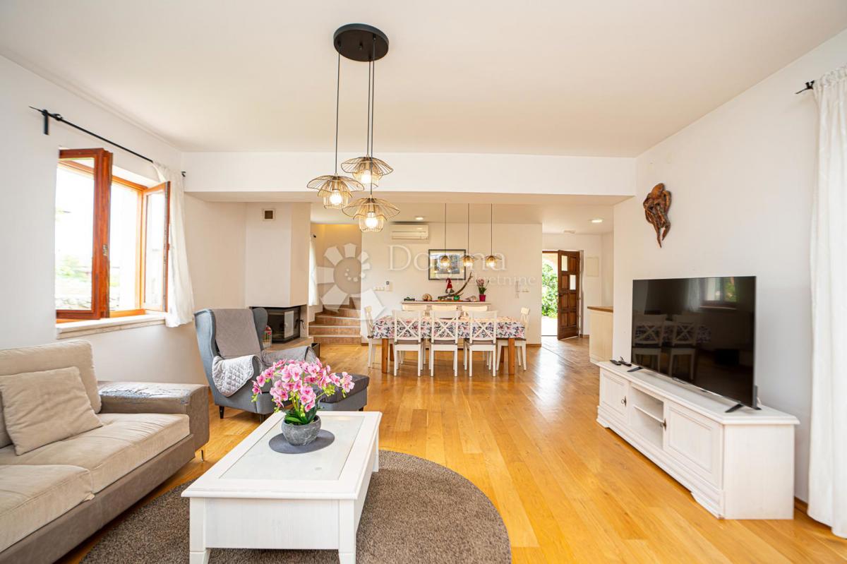 Casa Vrh, Krk, 200m2