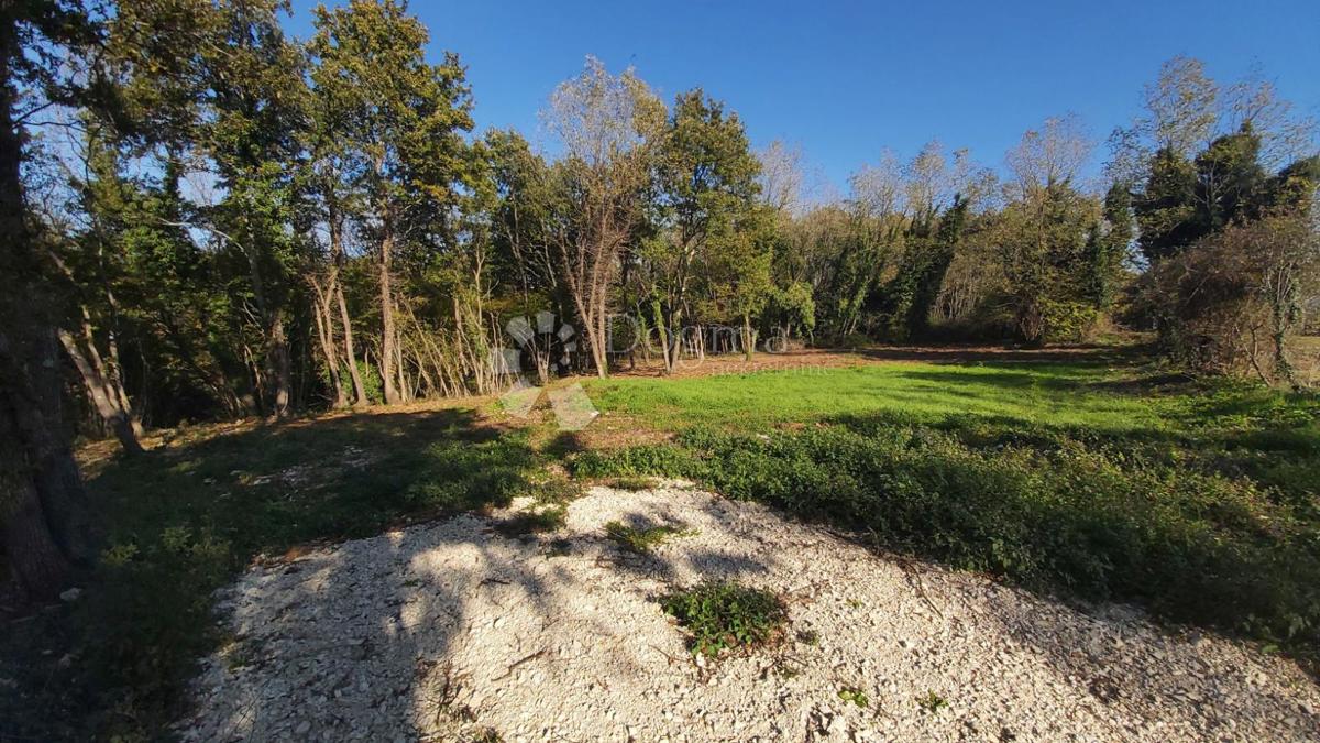 Terreno Hreljići, Marčana, 1.975m2