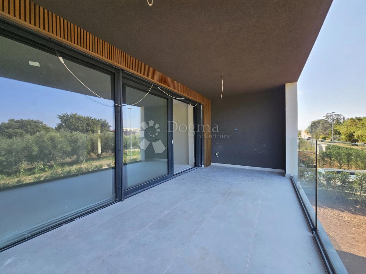 Umago, nuova costruzione di alta qualità a 10 minuti dal mare