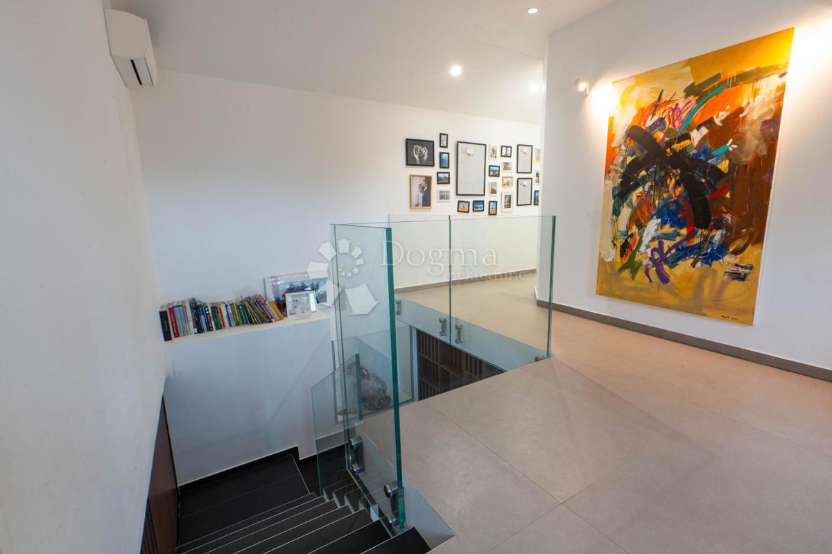 Casa Kostrena, 300m2