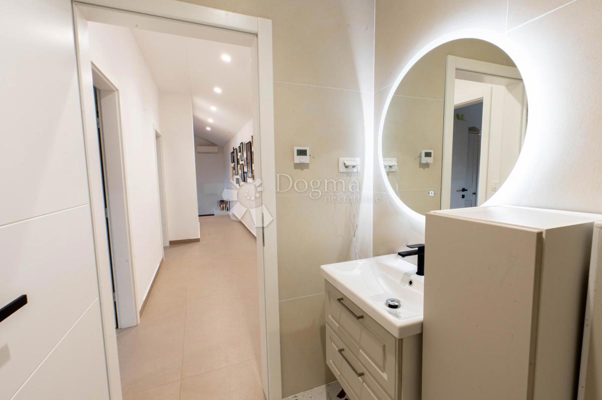 Casa Kostrena, 300m2