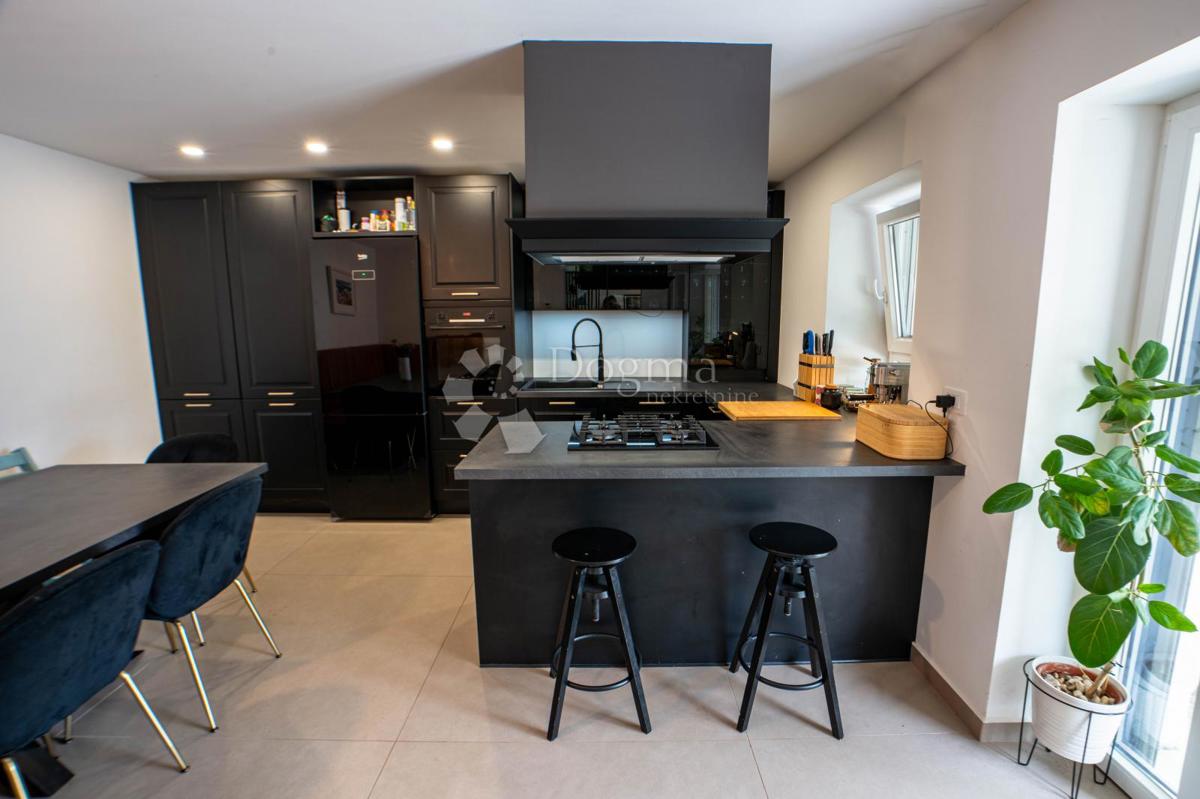 Casa Kostrena, 300m2