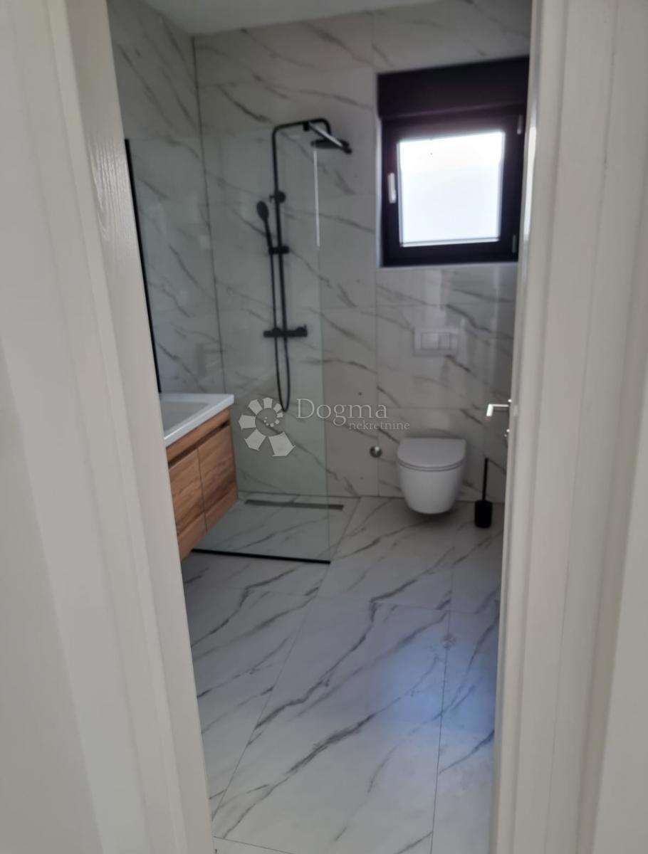 Appartamento Privlaka, 70,82m2