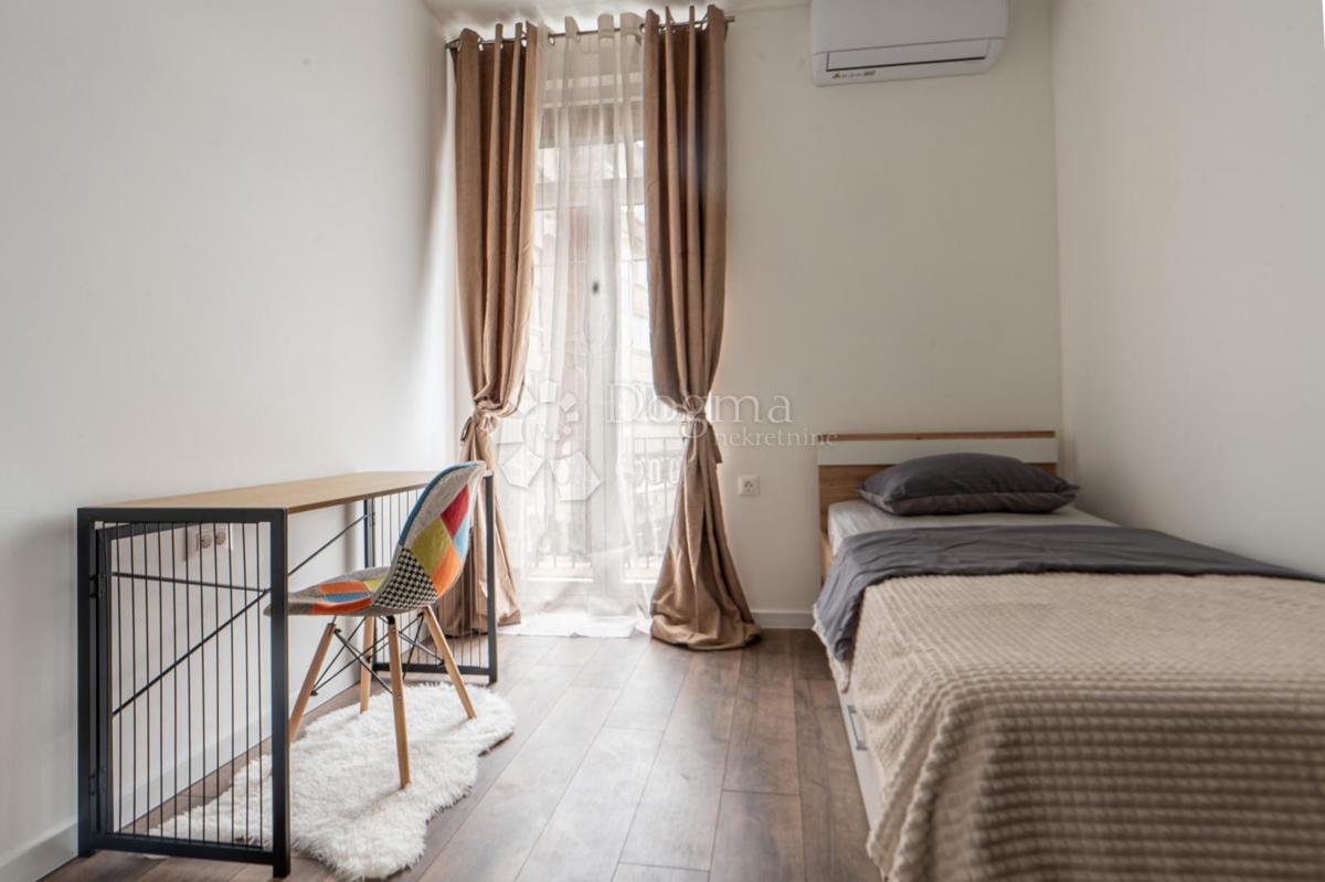 Allogio Centar, Rijeka, 98m2