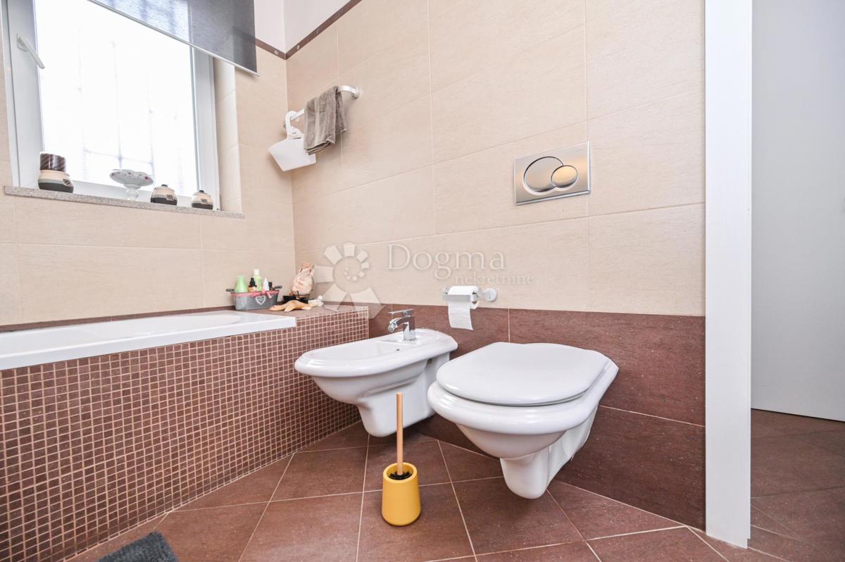 Allogio Potok, Rijeka, 90,56m2