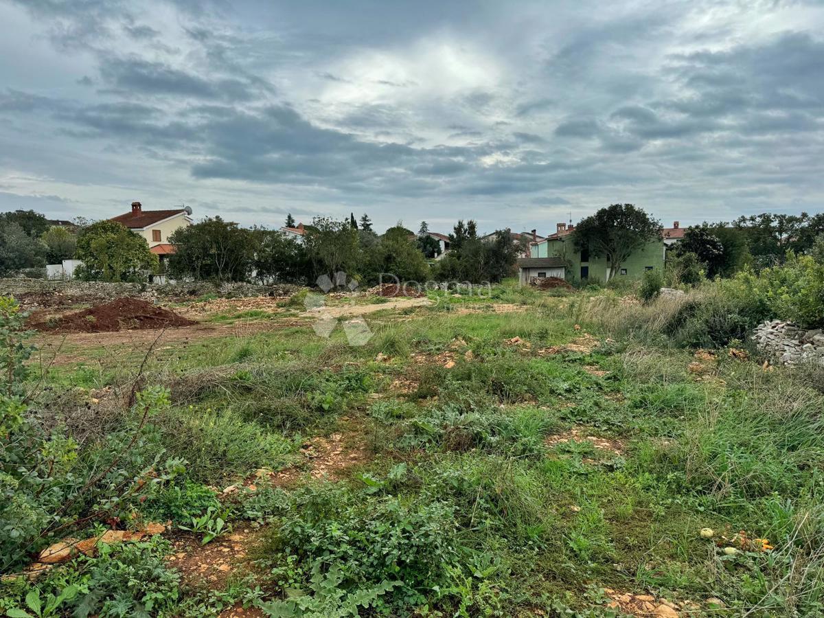 Terreno Peroj, Vodnjan, 1.320m2