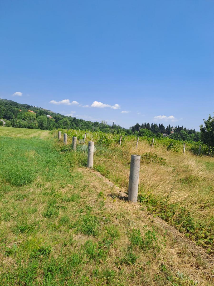 Terreno Drniš, 4.601m2