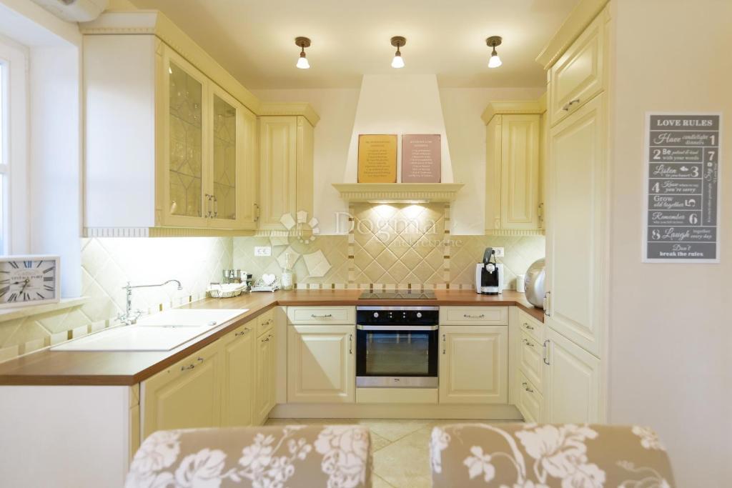 Casa Sveti Lovreč, 150m2